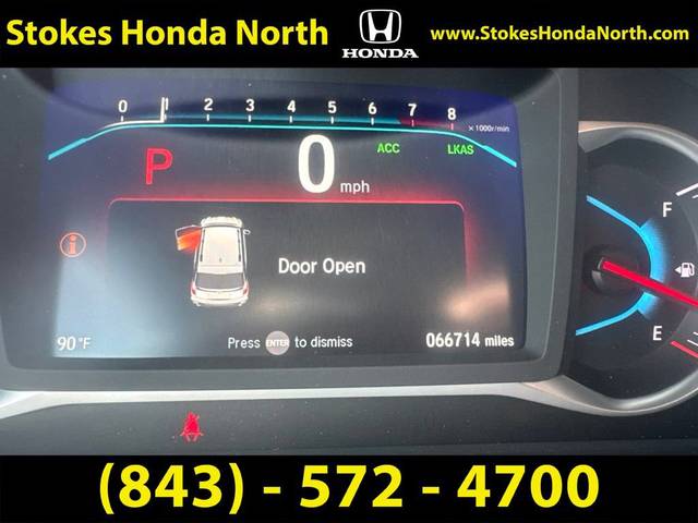 2022 Honda Pilot Touring 7-Passenger FWD photo