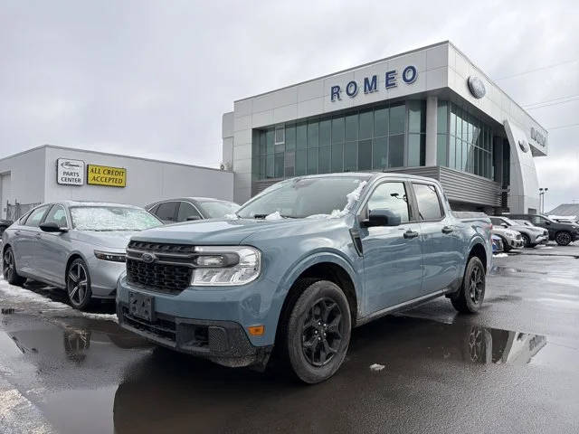 2022 Ford Maverick XLT AWD photo