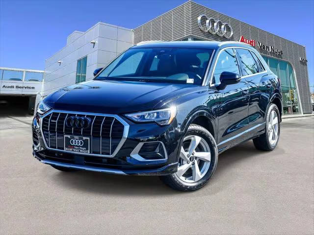 2022 Audi Q3 Premium AWD photo