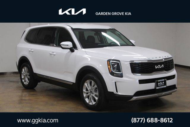 2022 Kia Telluride LX FWD photo