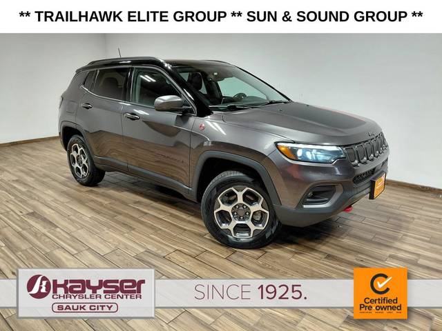 2022 Jeep Compass Trailhawk 4WD photo