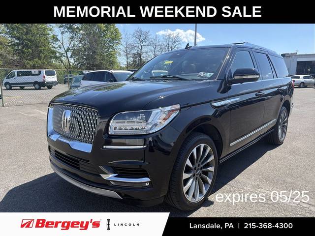 2021 Lincoln Navigator Reserve 4WD photo