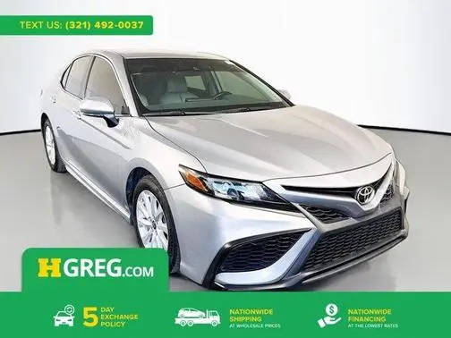 2022 Toyota Camry SE FWD photo