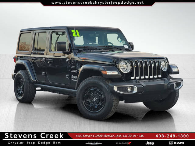 2021 Jeep Wrangler Unlimited Unlimited Sahara 4WD photo