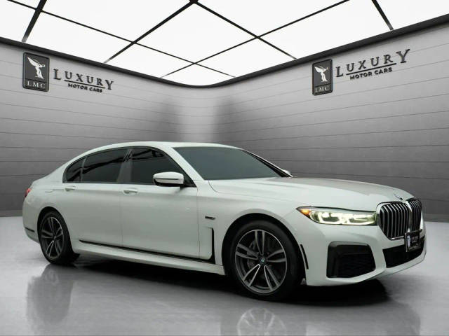 2022 BMW 7 Series 745e xDrive AWD photo