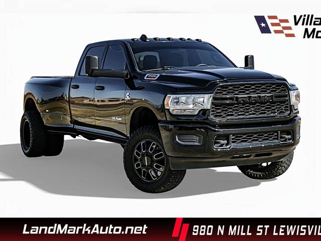 2022 Ram 3500 Tradesman 4WD photo