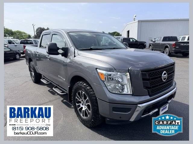 2021 Nissan Titan SV 4WD photo