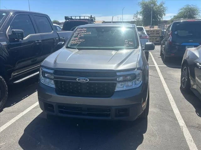 2022 Ford Maverick XLT AWD photo