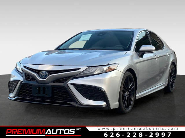 2022 Toyota Camry Hybrid XSE FWD photo