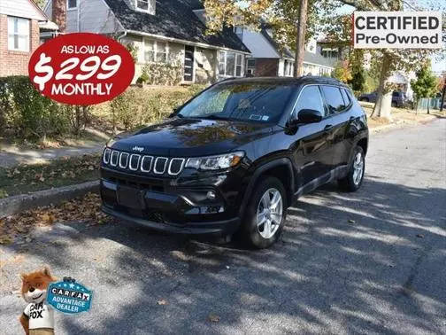 2022 Jeep Compass Latitude 4WD photo