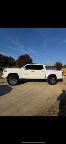 2017 Toyota Tacoma Limited 4WD photo