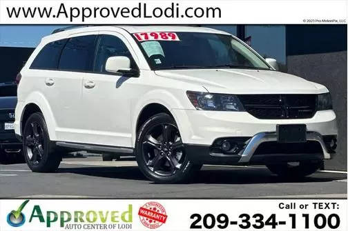 2020 Dodge Journey Crossroad FWD photo