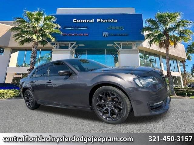 2020 Chrysler 300 300S RWD photo