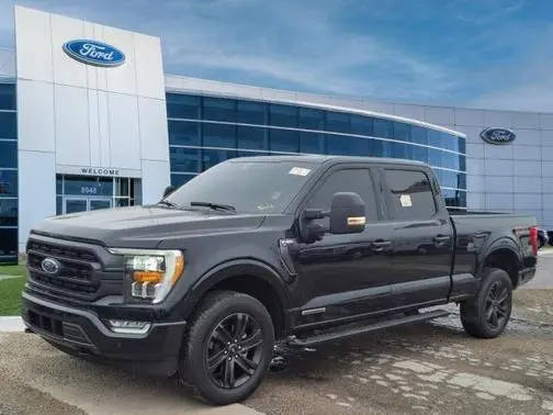 2021 Ford F-150 XLT 4WD photo