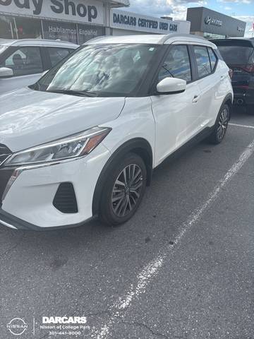 2021 Nissan Kicks SV FWD photo