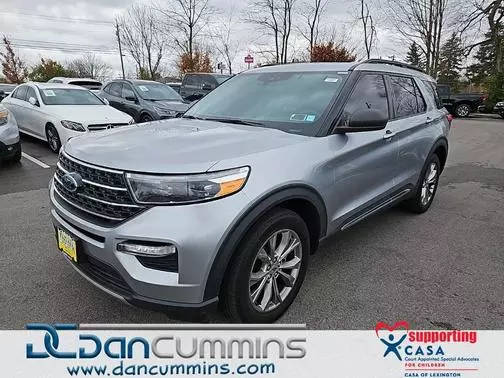 2021 Ford Explorer XLT 4WD photo