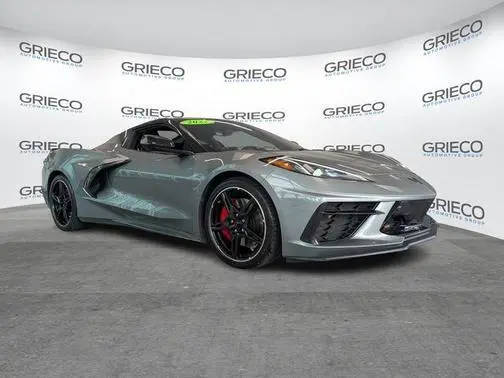 2022 Chevrolet Corvette 2LT RWD photo