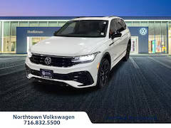 2022 Volkswagen Tiguan SE R-Line Black AWD photo