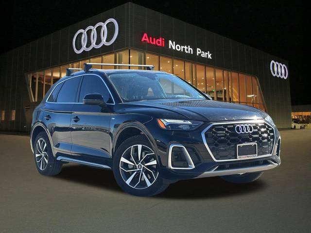 2022 Audi Q5 S line Prestige AWD photo