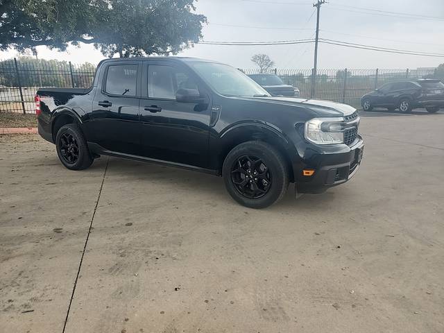 2022 Ford Maverick XLT AWD photo