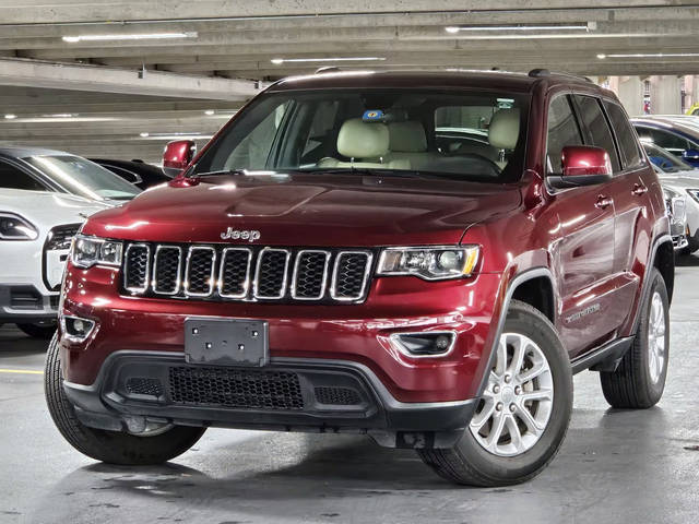 2021 Jeep Grand Cherokee Laredo E 4WD photo