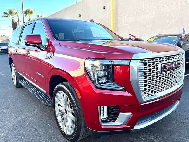 2021 GMC Yukon XL Denali 4WD photo