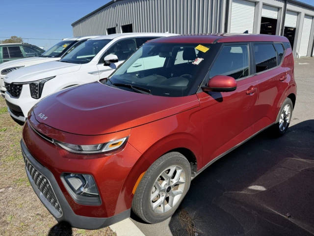 2022 Kia Soul LX FWD photo