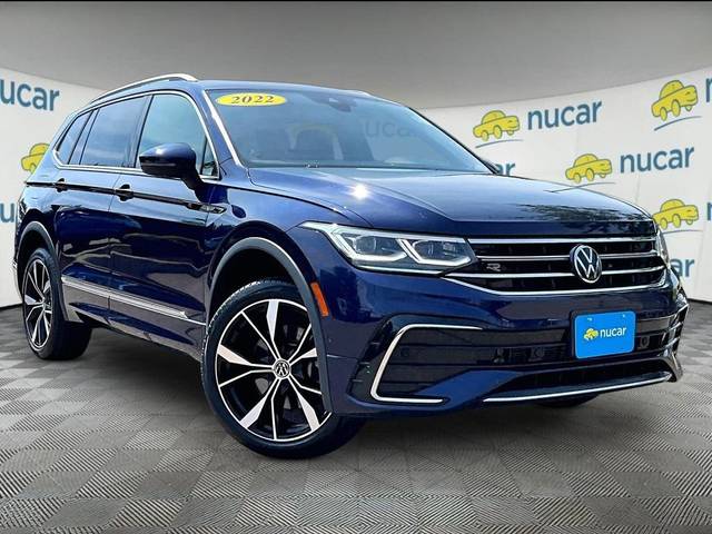 2022 Volkswagen Tiguan SEL R-Line AWD photo