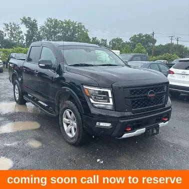 2021 Nissan Titan PRO-4X 4WD photo