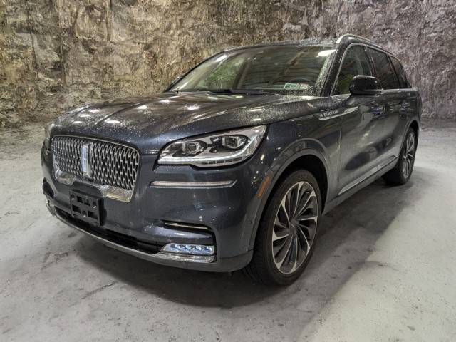 2022 Lincoln Aviator Reserve AWD photo