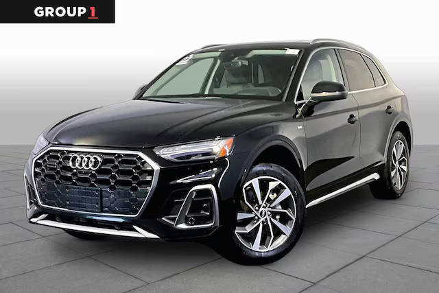 2022 Audi Q5 S line Prestige AWD photo