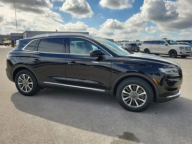 2021 Lincoln Nautilus Standard FWD photo