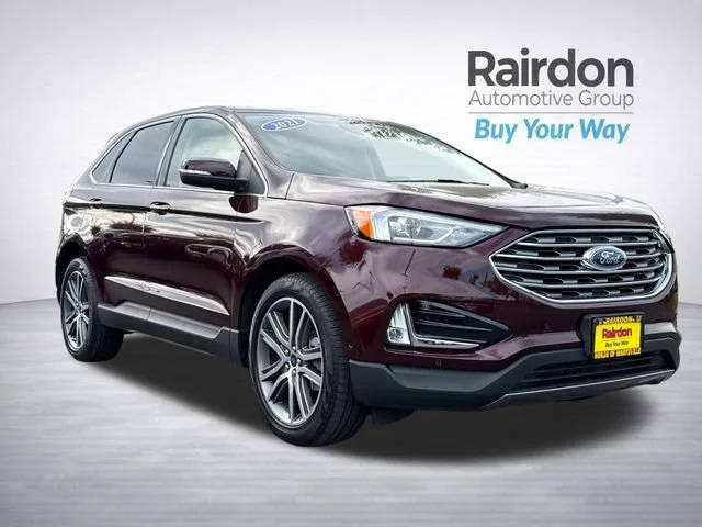 2021 Ford Edge Titanium AWD photo