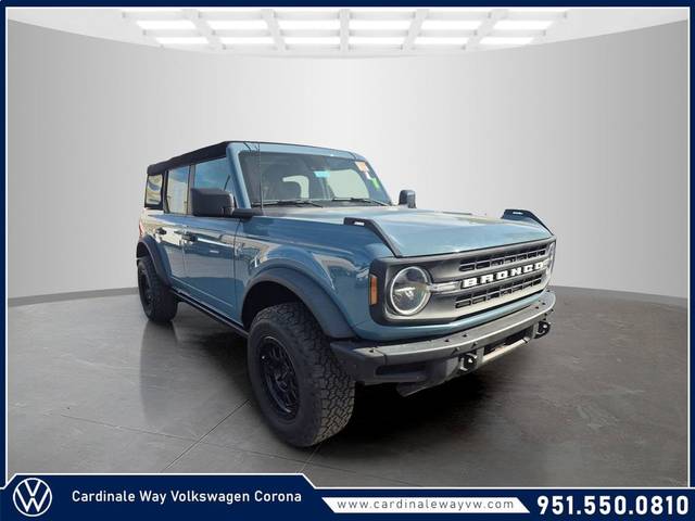 2021 Ford Bronco 4 Door Black Diamond 4WD photo