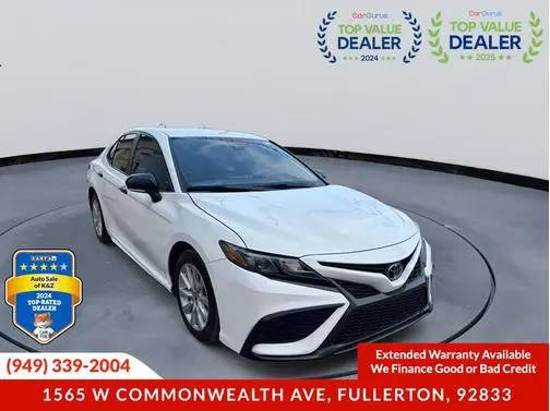 2022 Toyota Camry SE Nightshade FWD photo