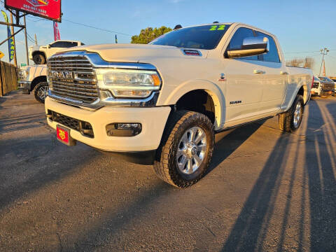 2022 Ram 2500 Laramie 4WD photo