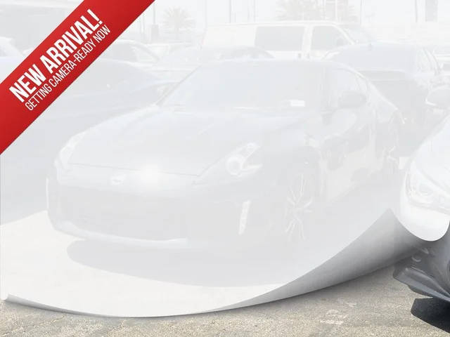 2020 Nissan 370Z Sport Touring RWD photo