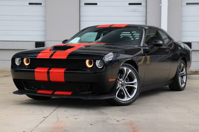 2021 Dodge Challenger R/T RWD photo