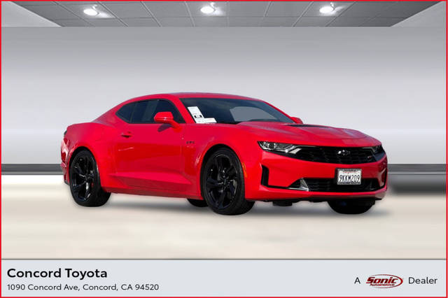 2022 Chevrolet Camaro LT1 RWD photo