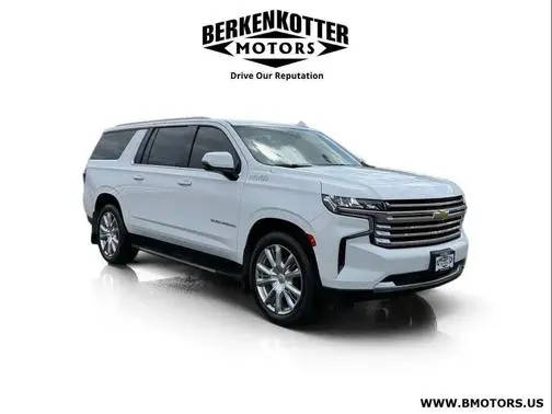 2021 Chevrolet Suburban High Country 4WD photo