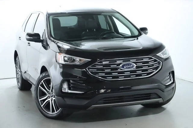 2021 Ford Edge Titanium AWD photo