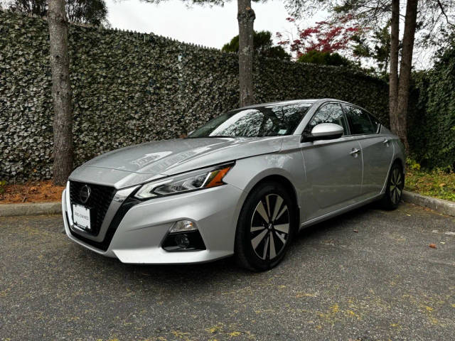 2021 Nissan Altima 2.5 SL FWD photo