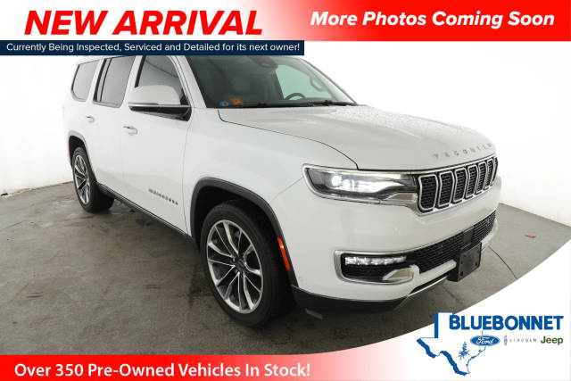 2022 Jeep Wagoneer Series III 4WD photo