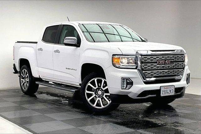 2022 GMC Canyon 4WD Denali 4WD photo