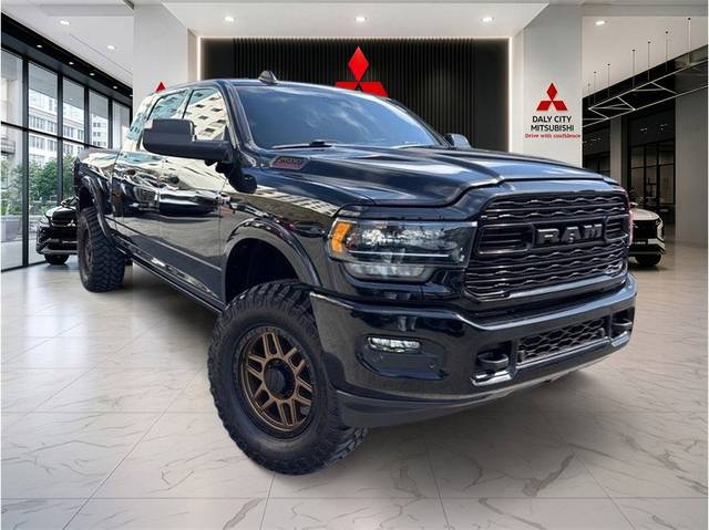 2022 Ram 2500 Limited 4WD photo