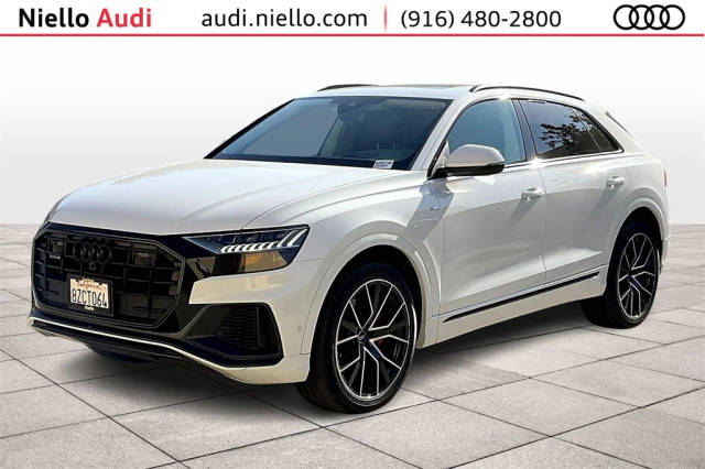 2022 Audi Q8 Prestige AWD photo