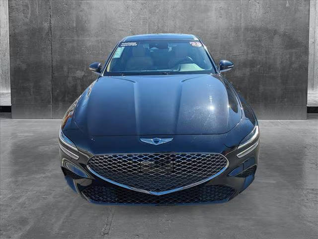 2022 Genesis G70 2.0T RWD photo