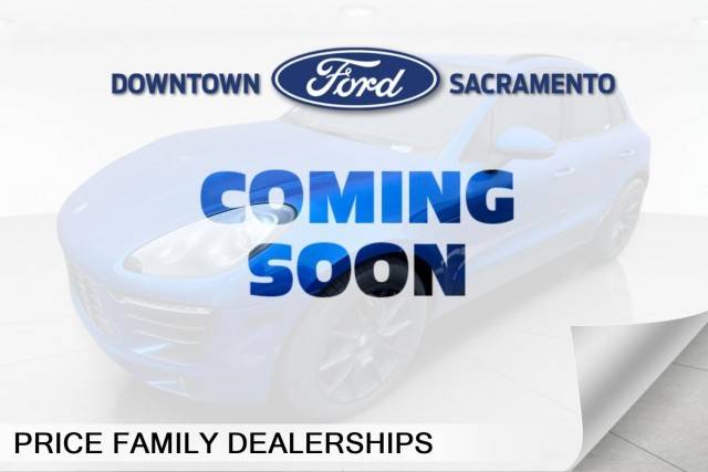 2016 Porsche Macan S AWD photo