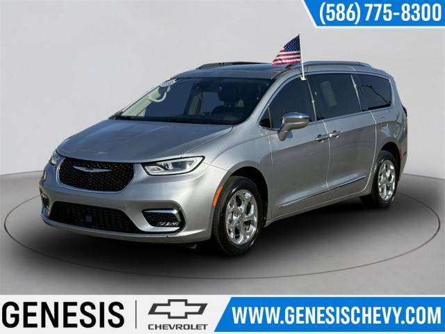 2021 Chrysler Pacifica Minivan Limited AWD photo