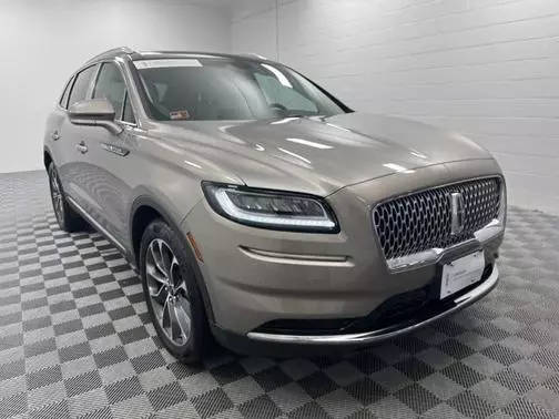 2021 Lincoln Nautilus Reserve AWD photo